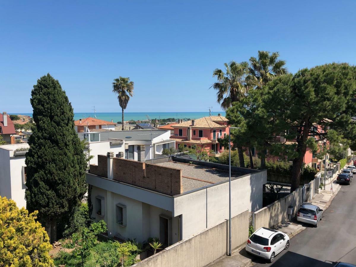 Appartamento In Casa Indipendente A 2 Km Dal Mare. Porto SantʼElpidio Exteriör bild